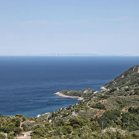 Theta Pelion Отель 4*