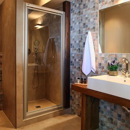 Theta Pelion Отель 4*